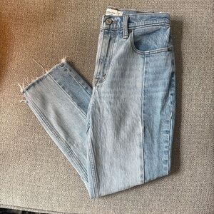 Abercrombie & Fitch High Rise Mom Jeans